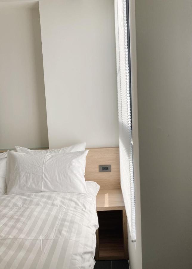 Belly Inn Đấu Lục Ngoại thất bức ảnh